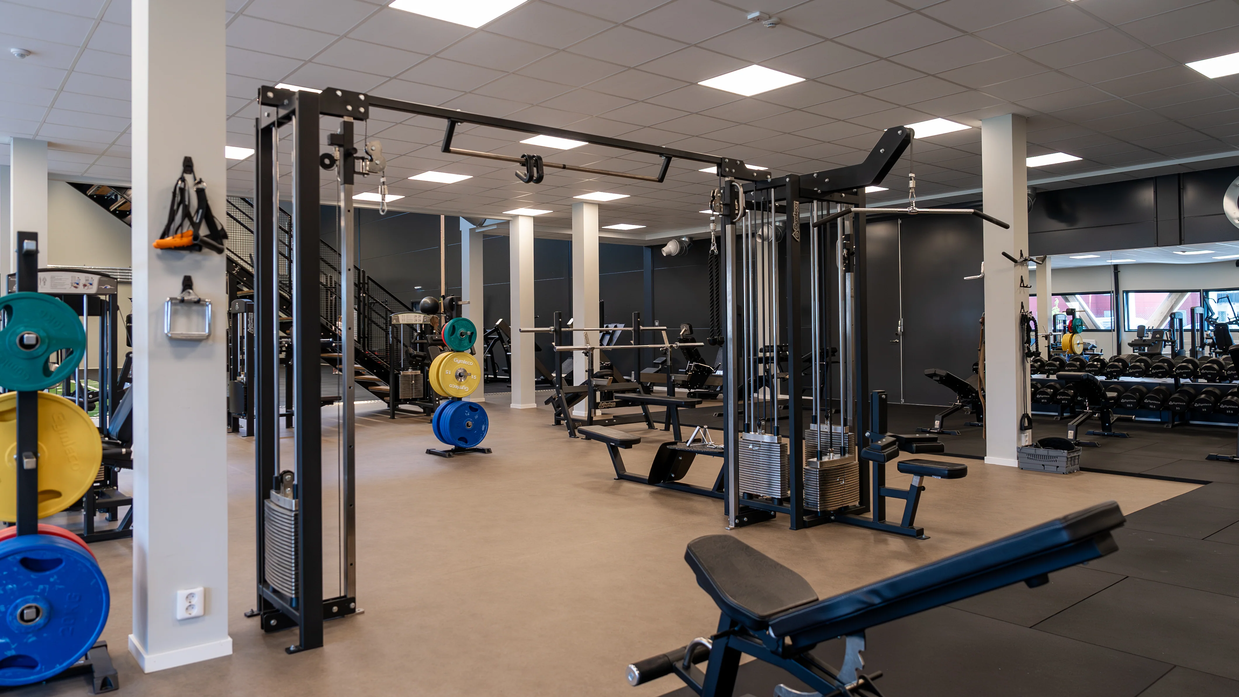 East Side Gym showroom